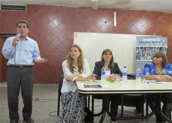 Legisladores Cristian Ritondo, Karina Spalla, Maria Rosa Muiños, y la Lic. Adriana Montes.